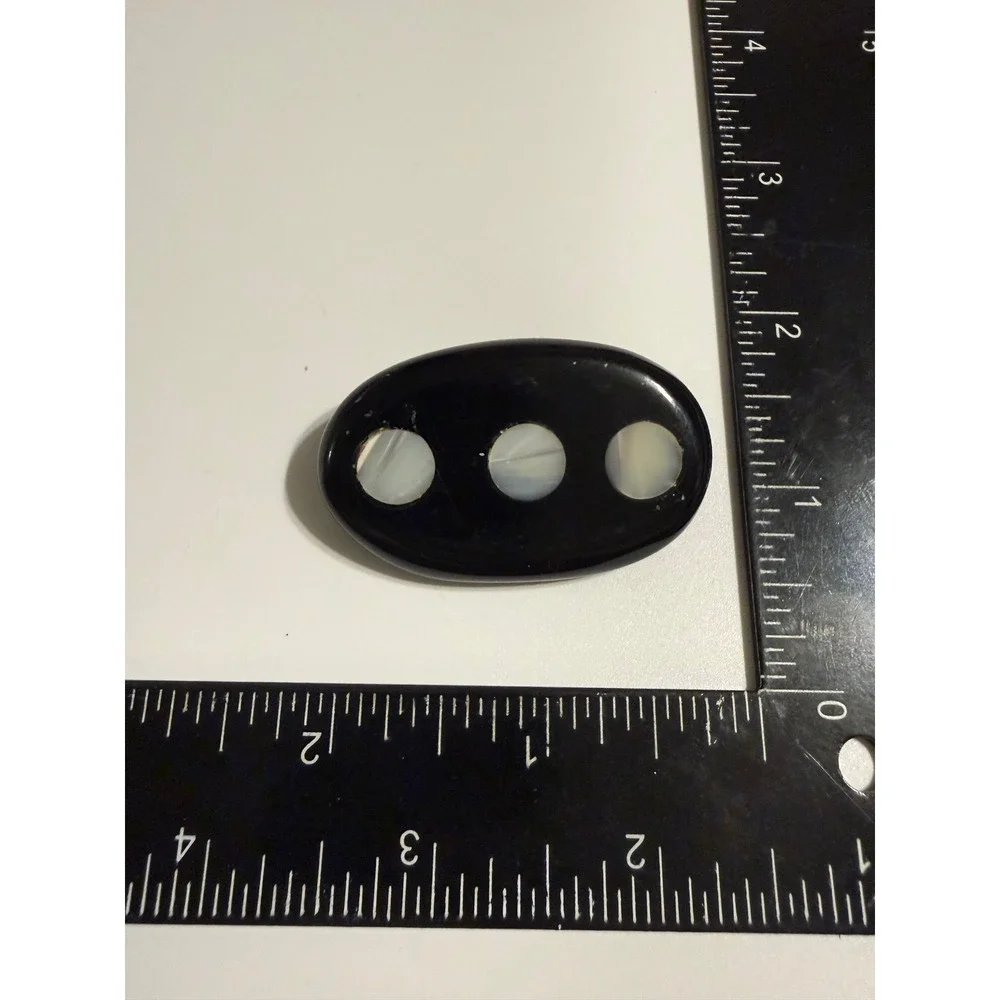 Vintage Black Oval Brooch with‎ Mother of Pearl Inlay Inset Shell Retro Pin